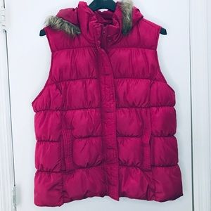 Arizona Jeans Pink Vest with Faux Fur Trimmed Hood